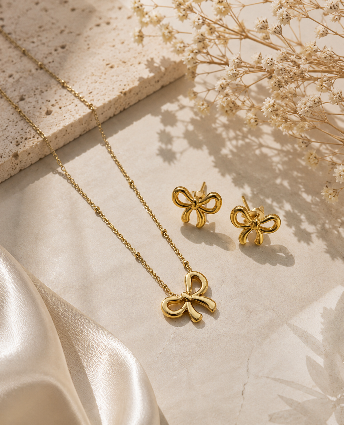 Bow Pendant